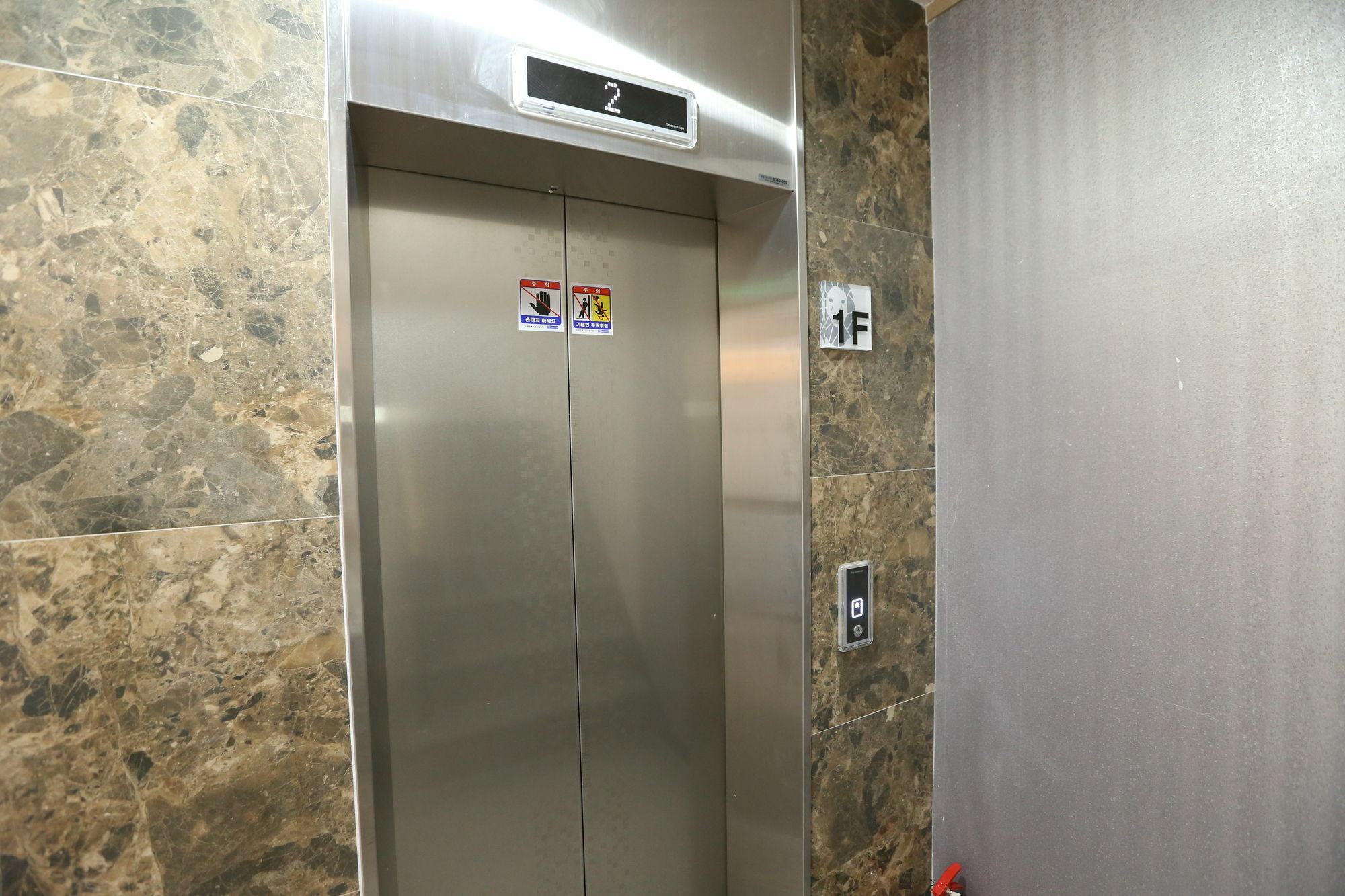 Philstay Itaewon Сеул Экстерьер фото
