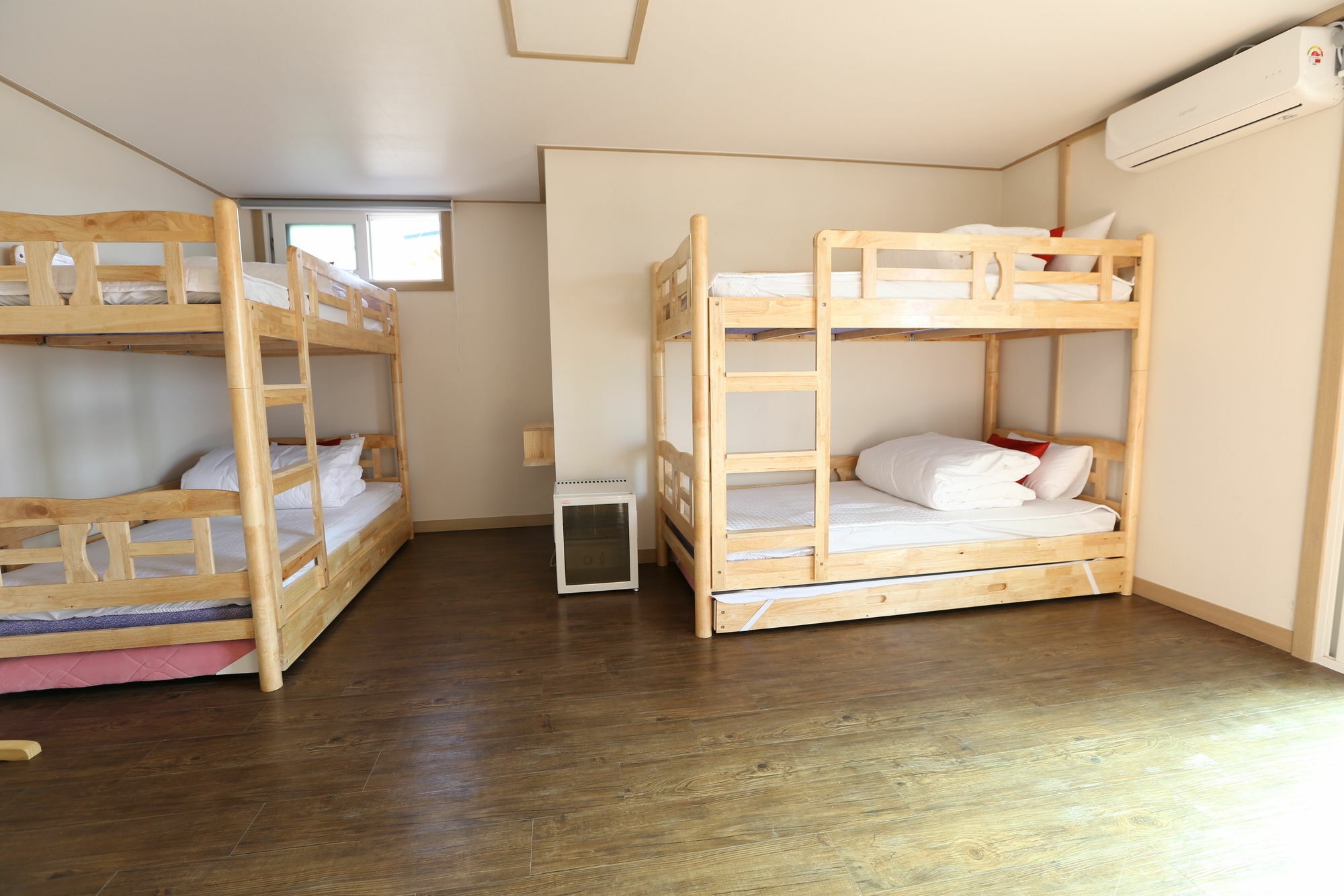 Philstay Itaewon Сеул Экстерьер фото