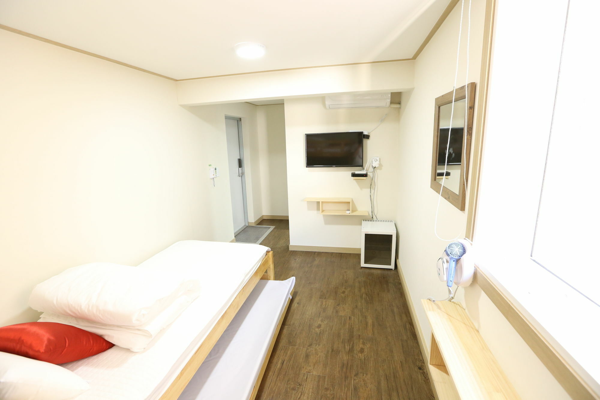 Philstay Itaewon Сеул Экстерьер фото
