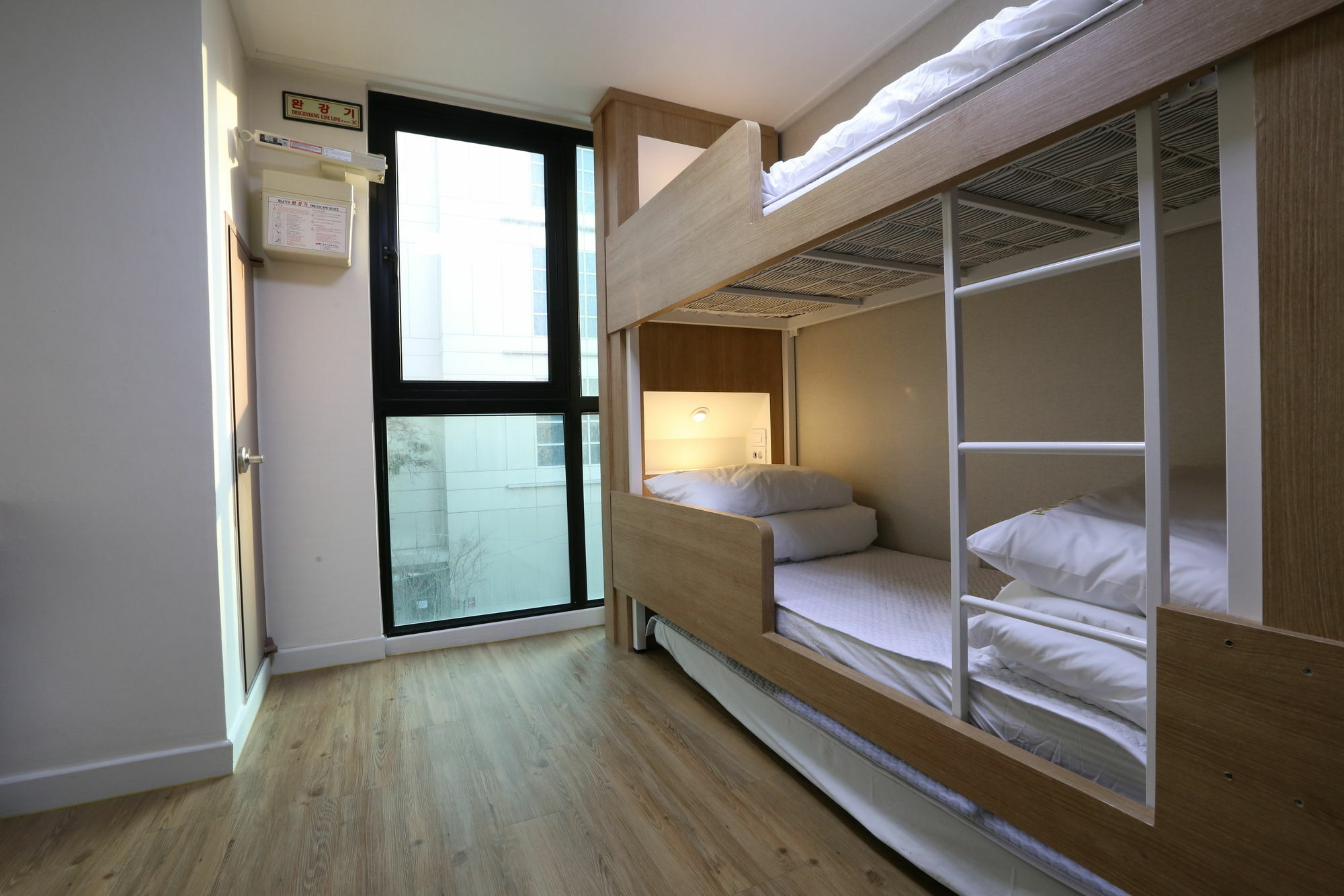 Philstay Itaewon Сеул Экстерьер фото