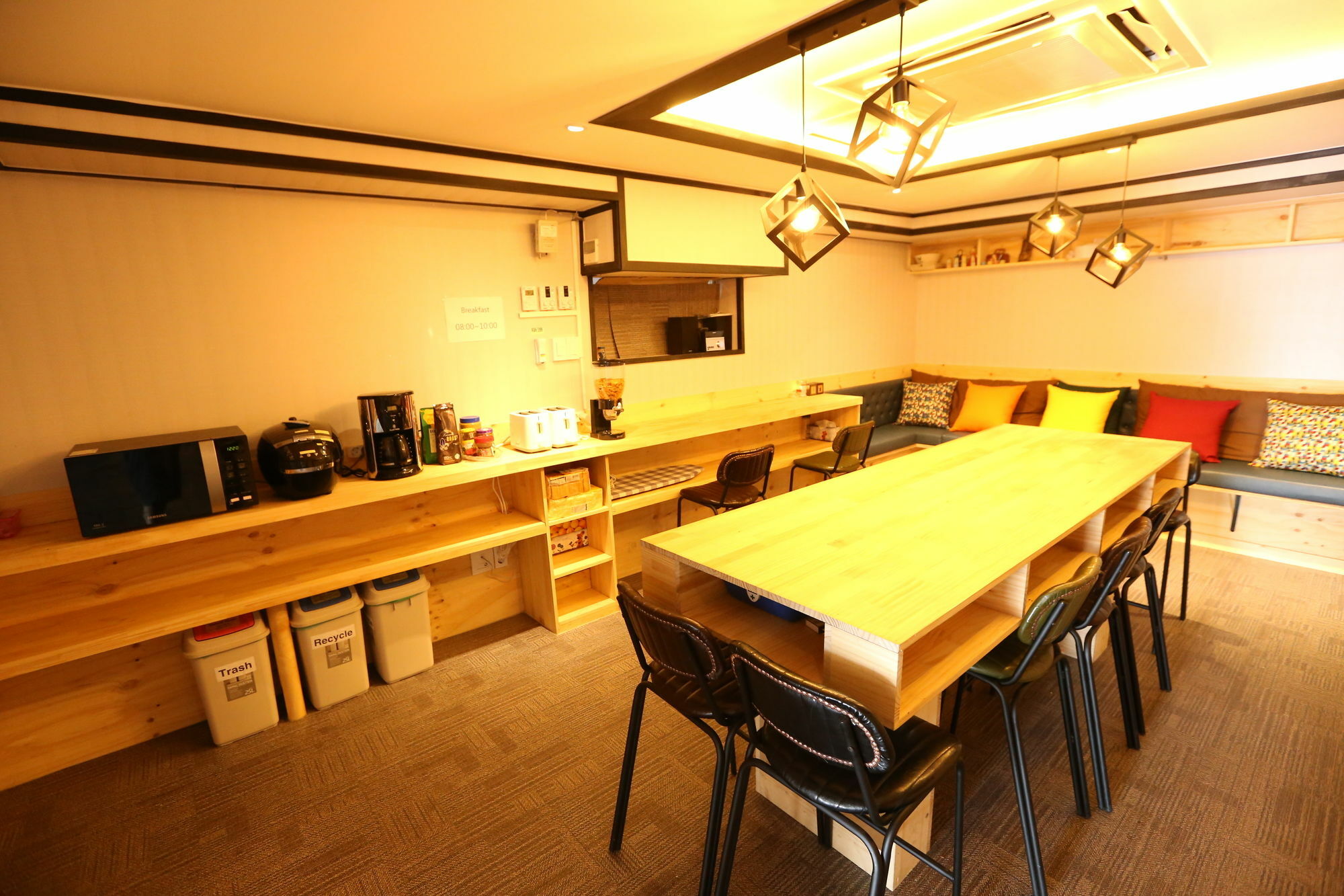 Philstay Itaewon Сеул Экстерьер фото