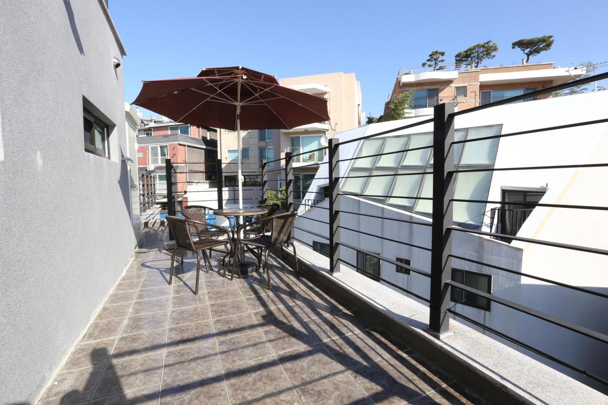Philstay Itaewon Сеул Экстерьер фото